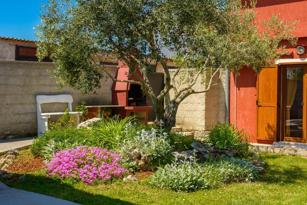 Villa Carla With Private Pool & Kids Playground - Pet Friendly Mutvoran Zewnętrze zdjęcie